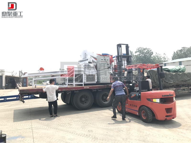 贛州銅米機發(fā)貨現場